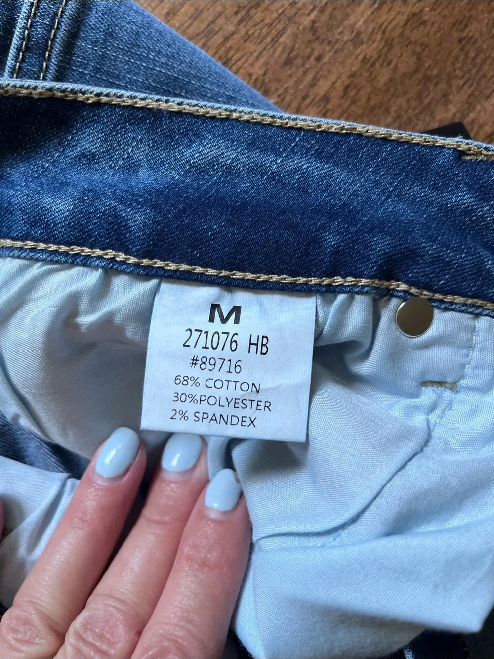 NWT. Flamingals Wash Grommet Eyelet Lace Up Mid Waist Flare Leg Jeans - Picture 4 of 7